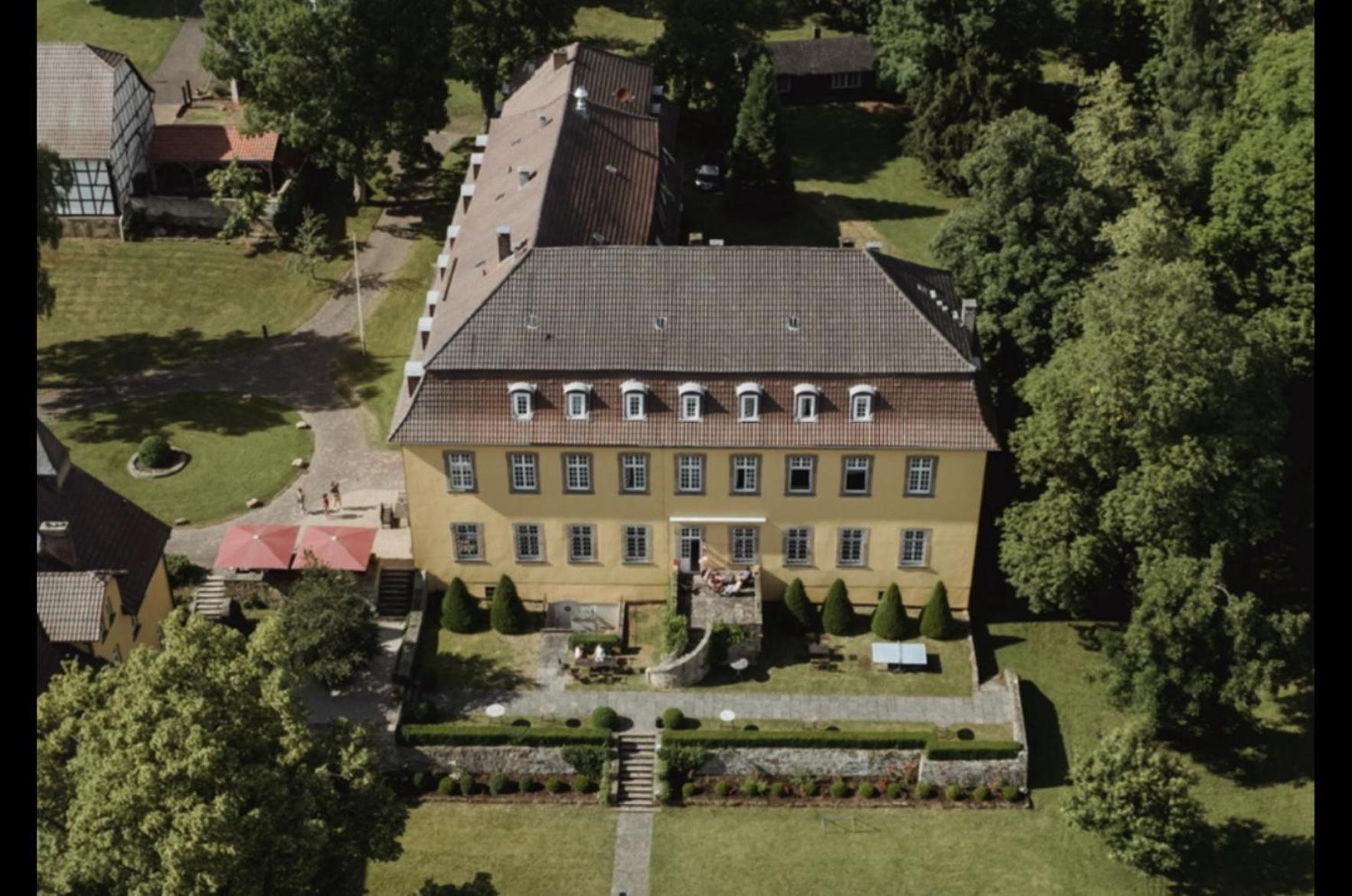 Hotel Schloss Hoehnscheid 巴特阿罗尔森 外观 照片